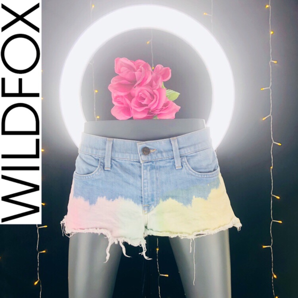 🦊 Wildfox 💦 Tie Dye Distressed Shorts 26 ☀️